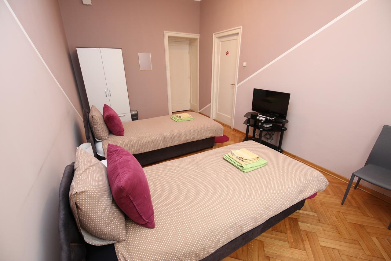 Hostel Fine Belgrade Luaran gambar