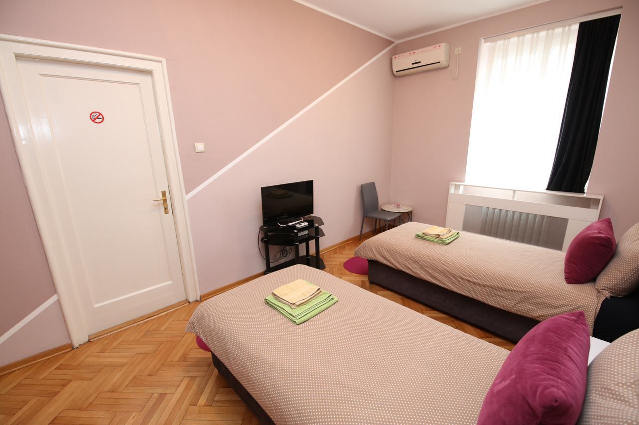 Hostel Fine Belgrade Luaran gambar